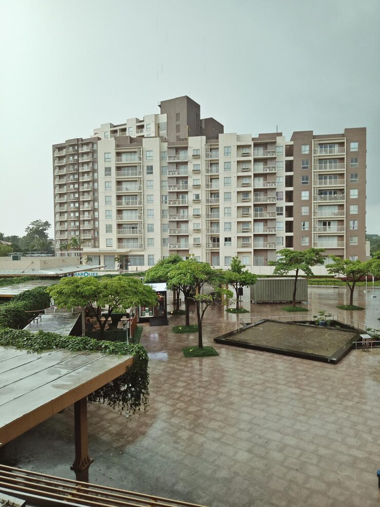 Shapoorji Pallonji Mulund